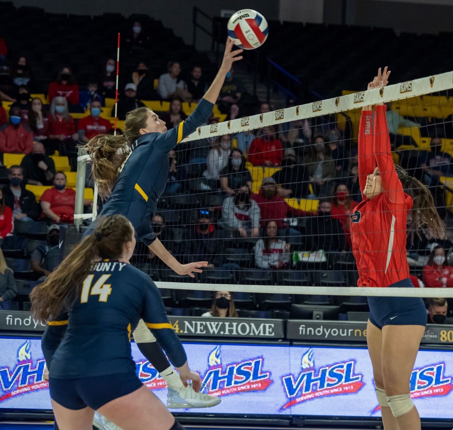 LCHS VB champs_5.jpg